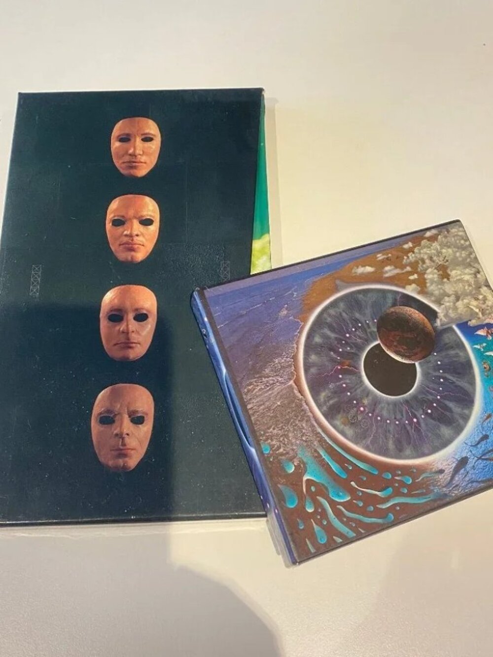 Lot of 2 Pink Floyd CD boxset